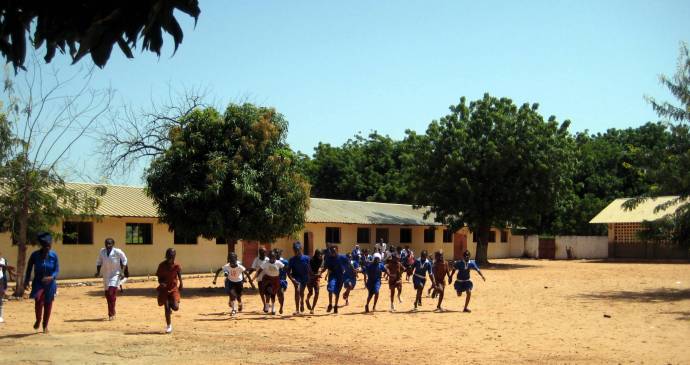 Teamwork treasure hunt in Kani Kunda Lower Basic School